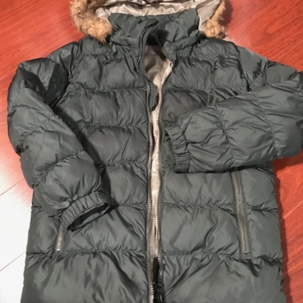 Boy;s puffer jacket from Uniqlo